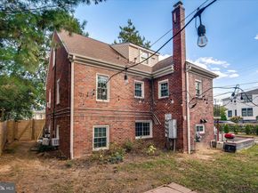 1700 Dewitt Avenue, Alexandria VA 22301