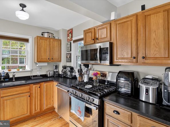 1700 Dewitt Avenue, Alexandria VA 22301