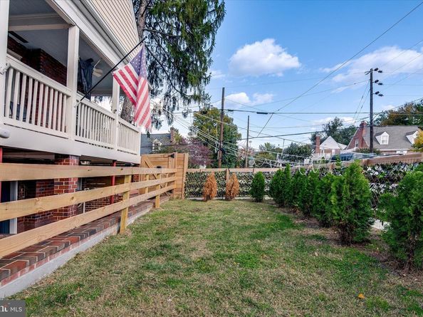 1700 Dewitt Avenue, Alexandria VA 22301