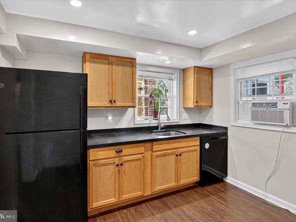 1700 Dewitt Avenue, Alexandria VA 22301