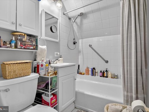 1700 Dewitt Avenue, Alexandria VA 22301