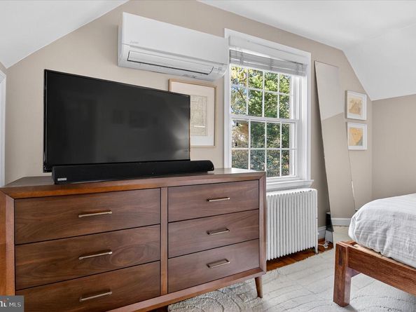 1700 Dewitt Avenue, Alexandria VA 22301