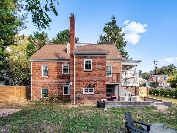 1700 Dewitt Avenue, Alexandria VA 22301