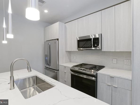 1630 Cambridge Street B, Philadelphia PA 19130