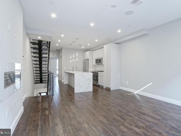 1630 Cambridge Street B, Philadelphia PA 19130