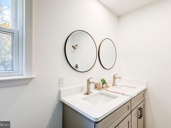 793 Tory Hollow Road, Berwyn PA 19312