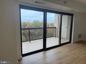 205 Yoakum Parkway 1016, Alexandria VA 22304