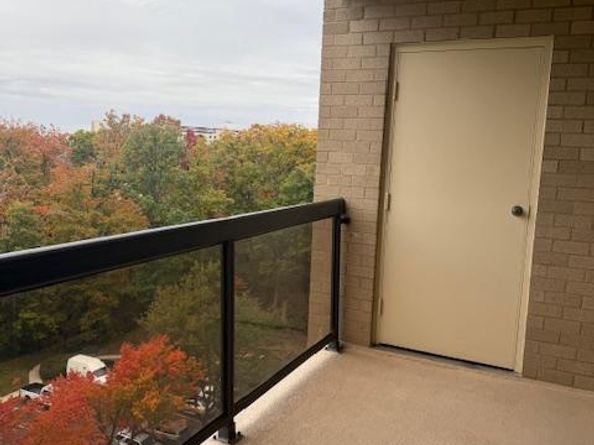 205 Yoakum Parkway 1016, Alexandria VA 22304