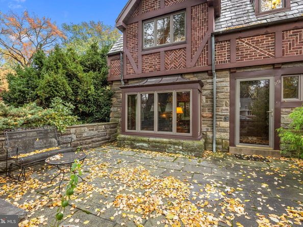 1191 Wheatsheaf Lane, Abington PA 19001