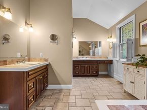 1191 Wheatsheaf Lane, Abington PA 19001