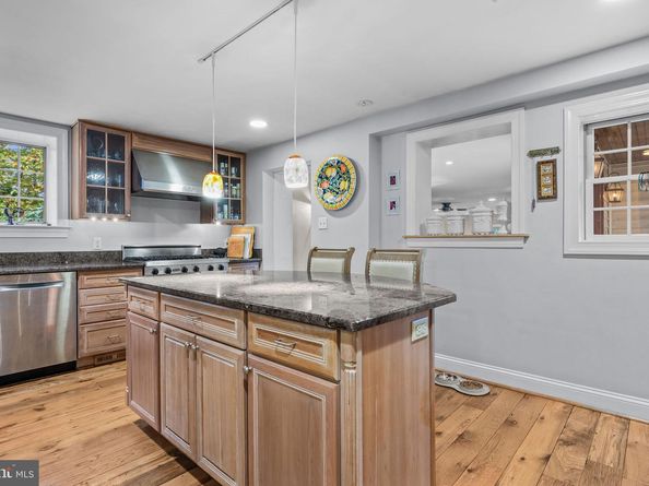 1191 Wheatsheaf Lane, Abington PA 19001