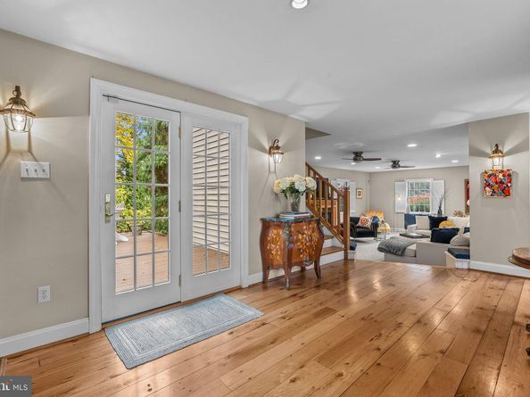 1191 Wheatsheaf Lane, Abington PA 19001