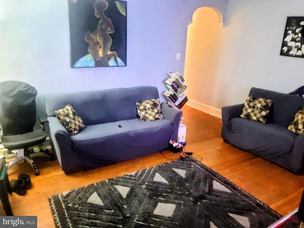 6138 Wayne Avenue 2, Philadelphia PA 19144