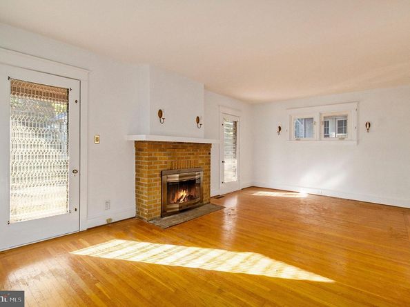 230 Harrison Avenue, Glenside PA 19038