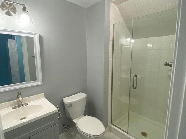 2256 S Garfield Street 11, Arlington VA 22206