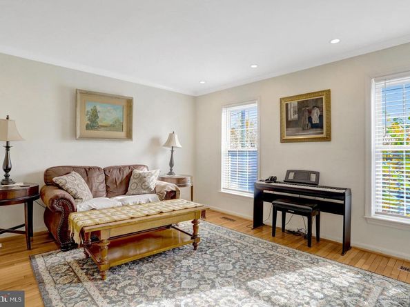 6701 Washington Boulevard B, Arlington VA 22213