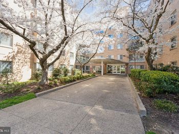 6445 Luzon Avenue NW