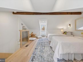 211 Hermit, Philadelphia PA 19128