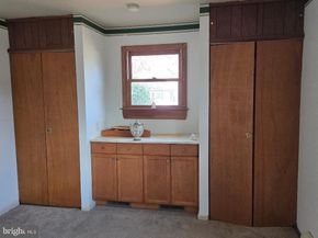 142 Greenbelt Drive, Hatboro PA 19040