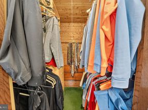 7966 West Beach Drive NW, Washington DC 20012