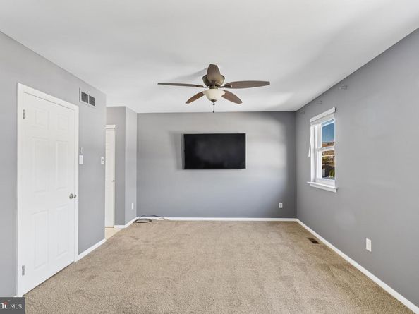 15140 Kovats Drive, Philadelphia PA 19116