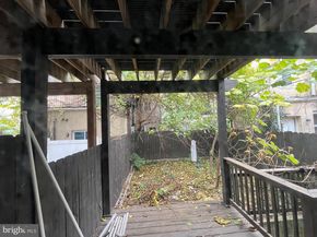 1307 N 6TH Street 1, Philadelphia PA 19122