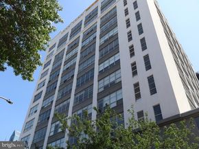 2200 Arch Street 906, Philadelphia PA 19103