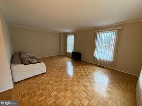 159 Larkspur Street, Philadelphia PA 19116