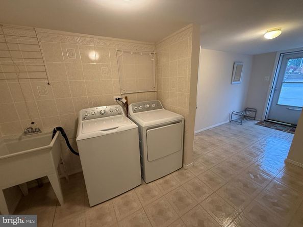 159 Larkspur Street, Philadelphia PA 19116