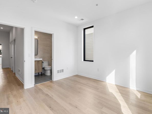 265 Delmar Street, Philadelphia PA 19128