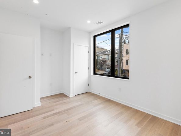 265 Delmar Street, Philadelphia PA 19128