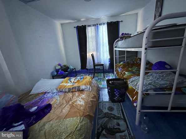 536 Snyder Avenue, Philadelphia PA 19148