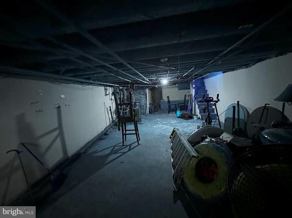 536 Snyder Avenue, Philadelphia PA 19148