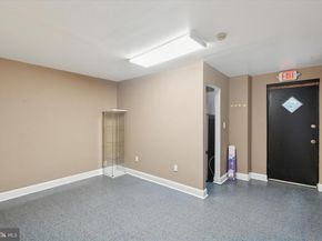 1604 Ridge Avenue, Philadelphia PA 19130