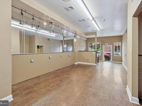 1604 Ridge Avenue, Philadelphia PA 19130