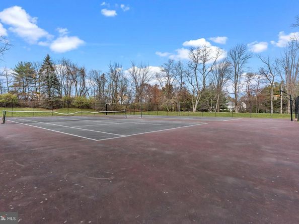 18 Yorktown Court, Blue Bell PA 19422