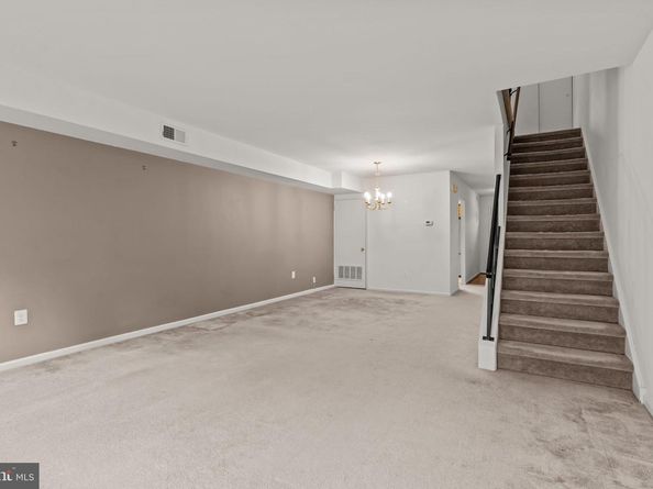 18 Yorktown Court, Blue Bell PA 19422