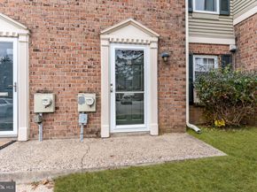 18 Yorktown Court, Blue Bell PA 19422