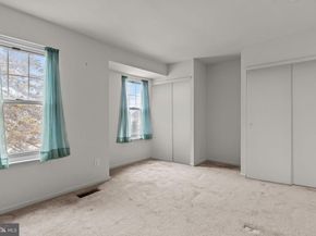 18 Yorktown Court, Blue Bell PA 19422