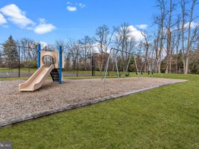 18 Yorktown Court, Blue Bell PA 19422