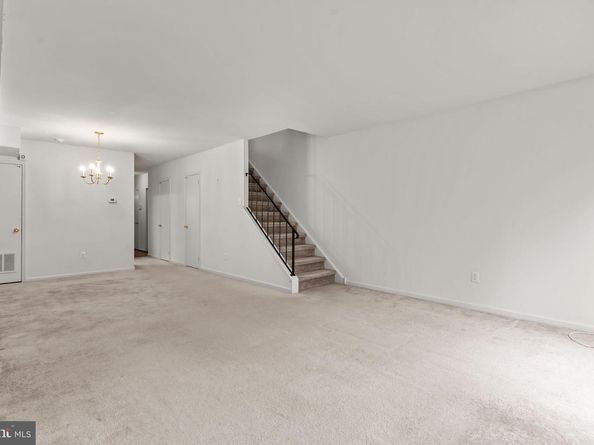 18 Yorktown Court, Blue Bell PA 19422