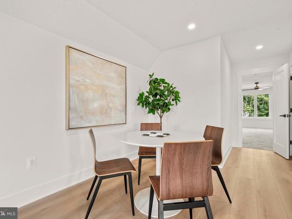 1905 N Taylor Street, Arlington VA 22207