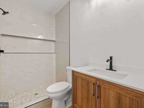 1905 N Taylor Street, Arlington VA 22207