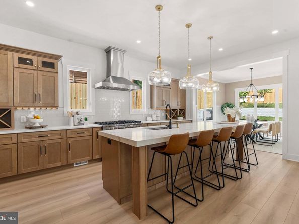 1905 N Taylor Street, Arlington VA 22207