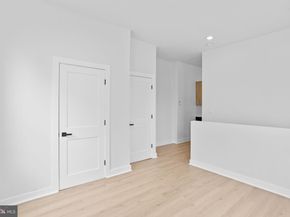 6120 Baynton Street, Philadelphia PA 19144