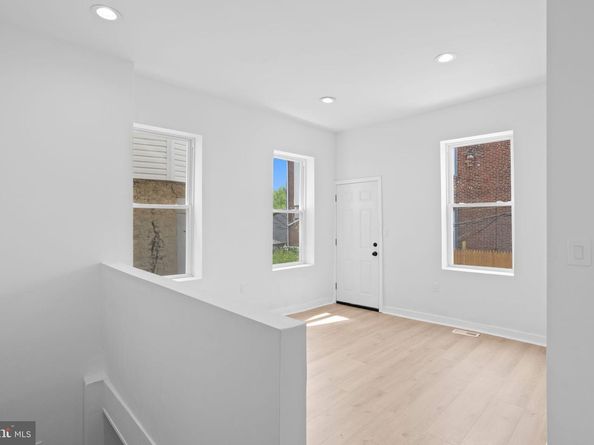 6120 Baynton Street, Philadelphia PA 19144