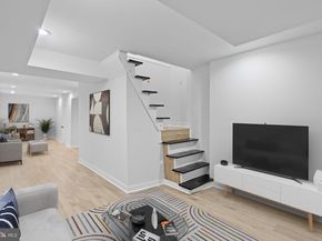 6120 Baynton Street, Philadelphia PA 19144