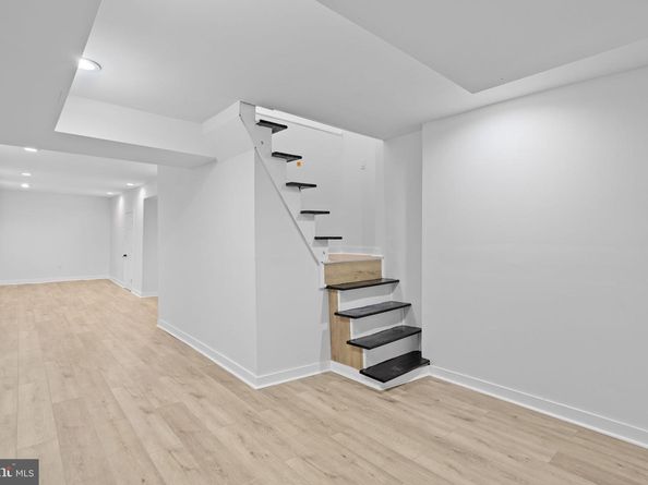 6120 Baynton Street, Philadelphia PA 19144