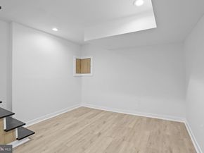 6120 Baynton Street, Philadelphia PA 19144