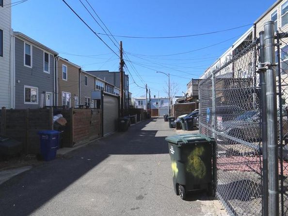 1235 Owen Place NE, Washington DC 20002